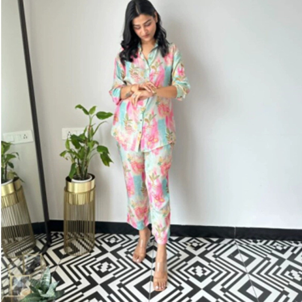 In Stock Women Casual Fashion Shiny Satin Floral Print Two Piece Set